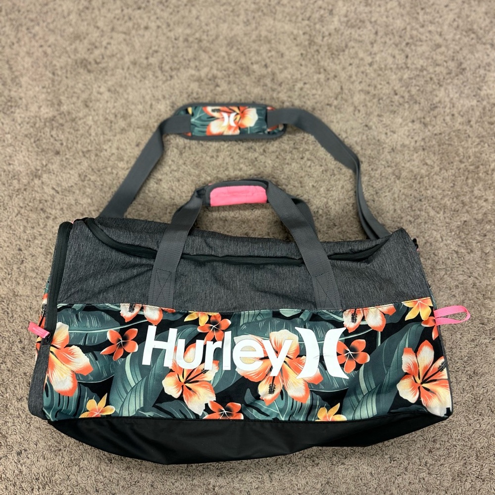Hurley Tropical Floral Large Duffel Gym Travel Bag